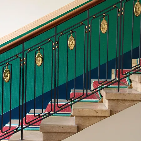 Ξενοδοχείο Art Deco Montana 4*