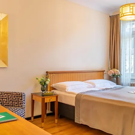 Szálloda Art Deco Montana